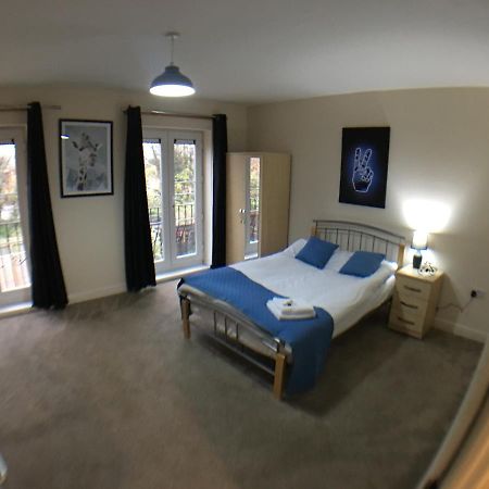 Very Large House, 6 Beds, 4 Bedrooms, 3 Bathrooms, 5 Smart Tv'S & Van Parking Boston Buitenkant foto