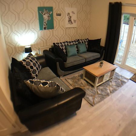 Very Large House, 6 Beds, 4 Bedrooms, 3 Bathrooms, 5 Smart Tv'S & Van Parking Boston Buitenkant foto